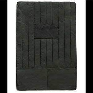 Away The Travel Blanket Black / Green